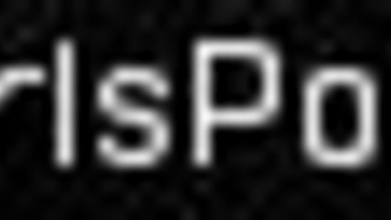 Watch these kinky scat videos as step-siblings get their pussies drilled in up-close-and-dirty action!