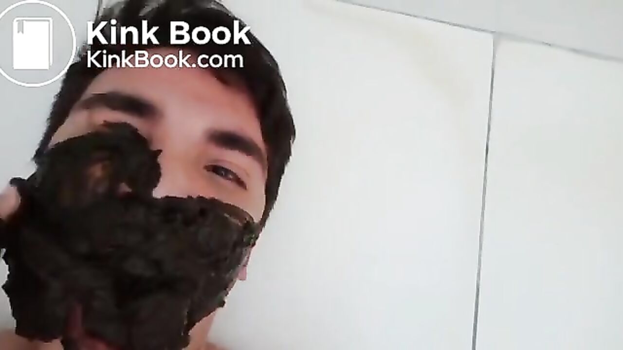 Cute Face Gets a Messy Feed of Feces & Chicks