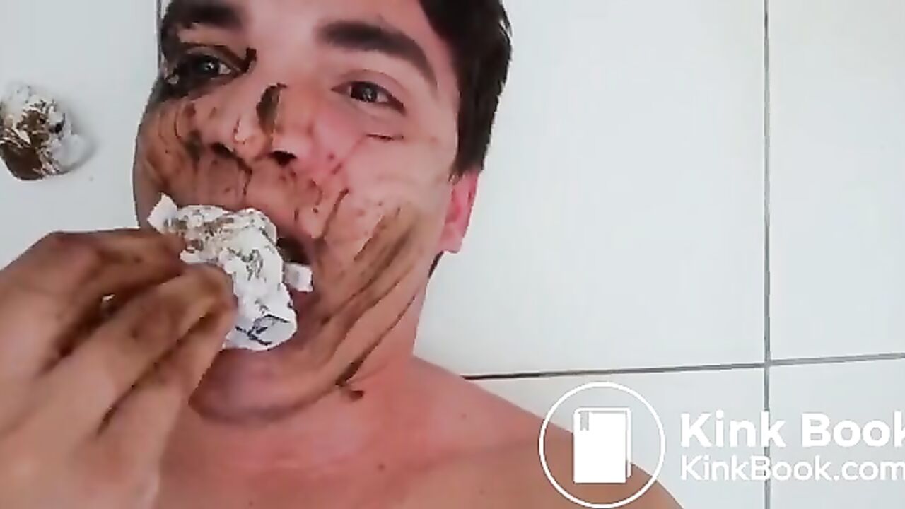 Cute Face Gets a Messy Feed of Feces & Chicks