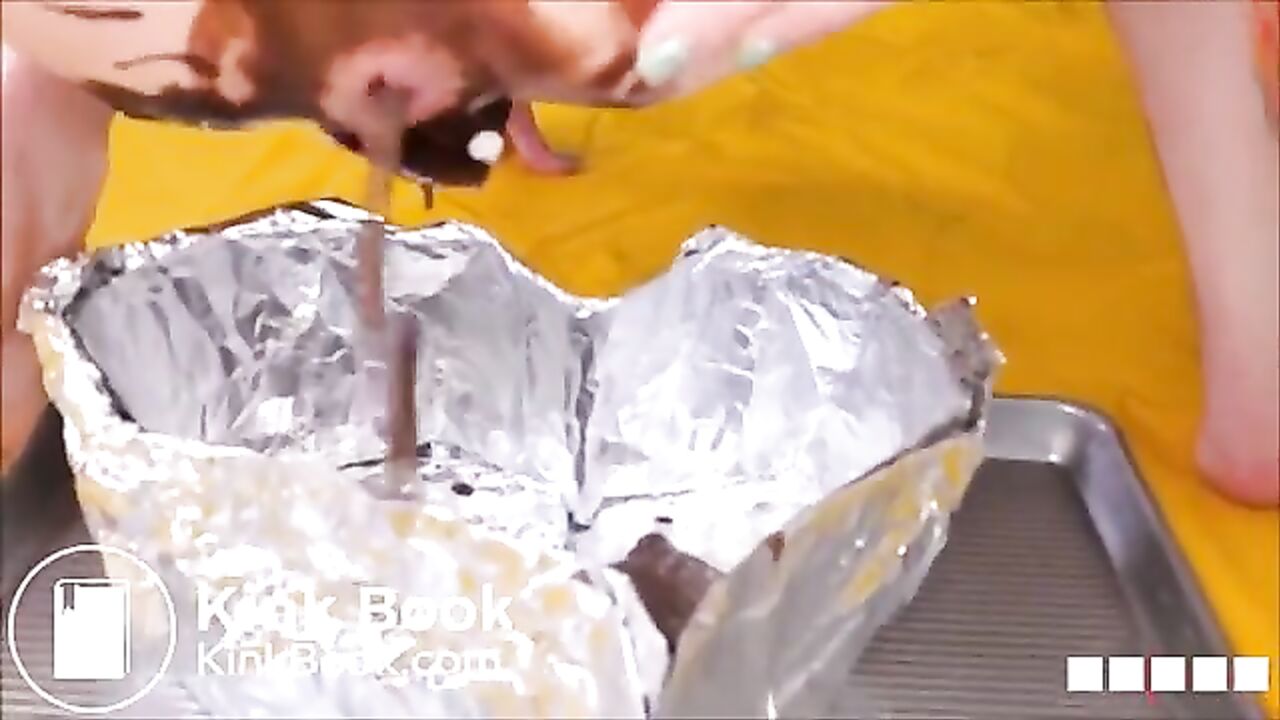 Intense scat porn with a kinky slut getting her ass farted and shitting