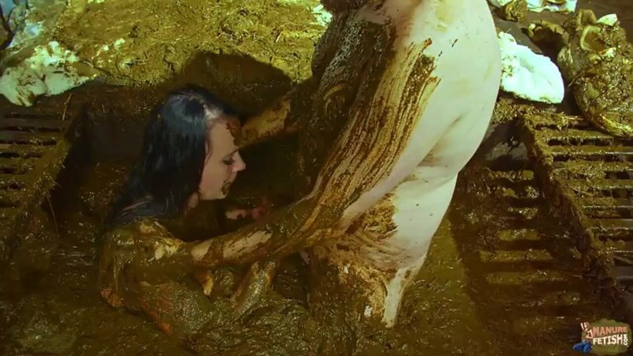 Betty and Frankys Cowshit Adventure: A filthy video of scat sex in the manure channel