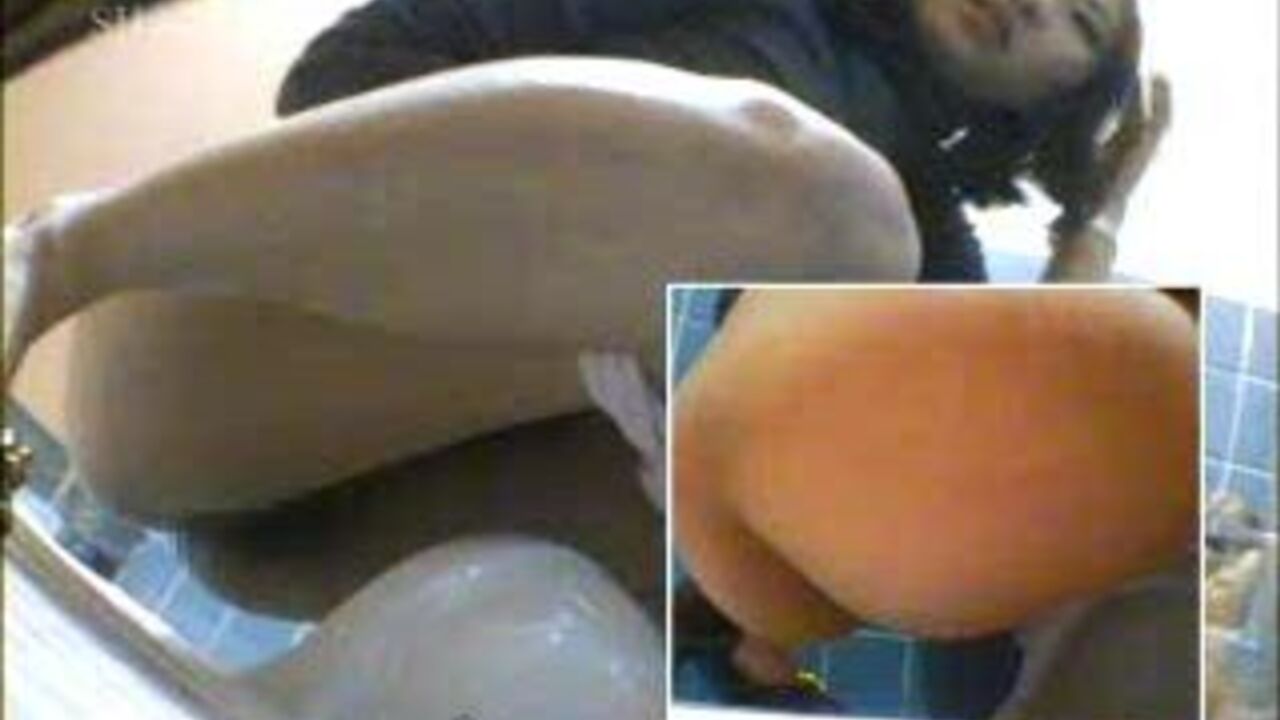 Watch these filthy Japanese girls get their scat pussies soaked in golden shower