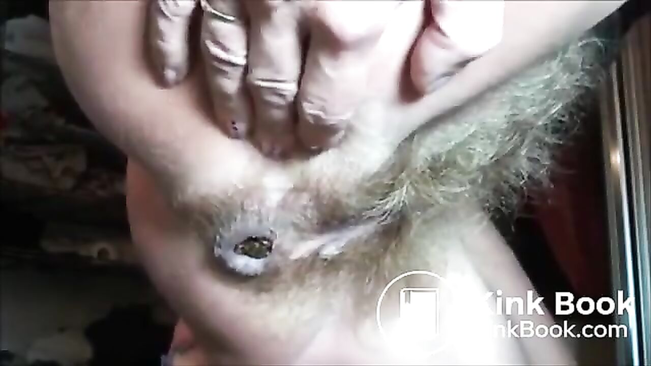 Watch this hairy cunt slave scat and piss on her hand like a pro