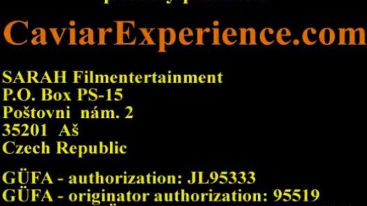 Watch as this scat porno girl gets down and dirty with her own load