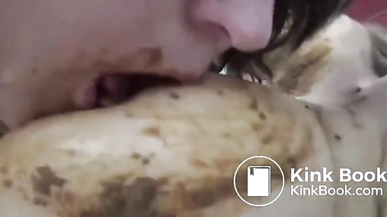 Louise Hunter gets down and dirty with scat girls and scat porn videos