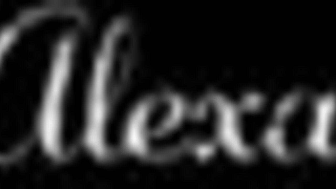 Watch scat babes, slaves & lovers get off in this toilet porn video