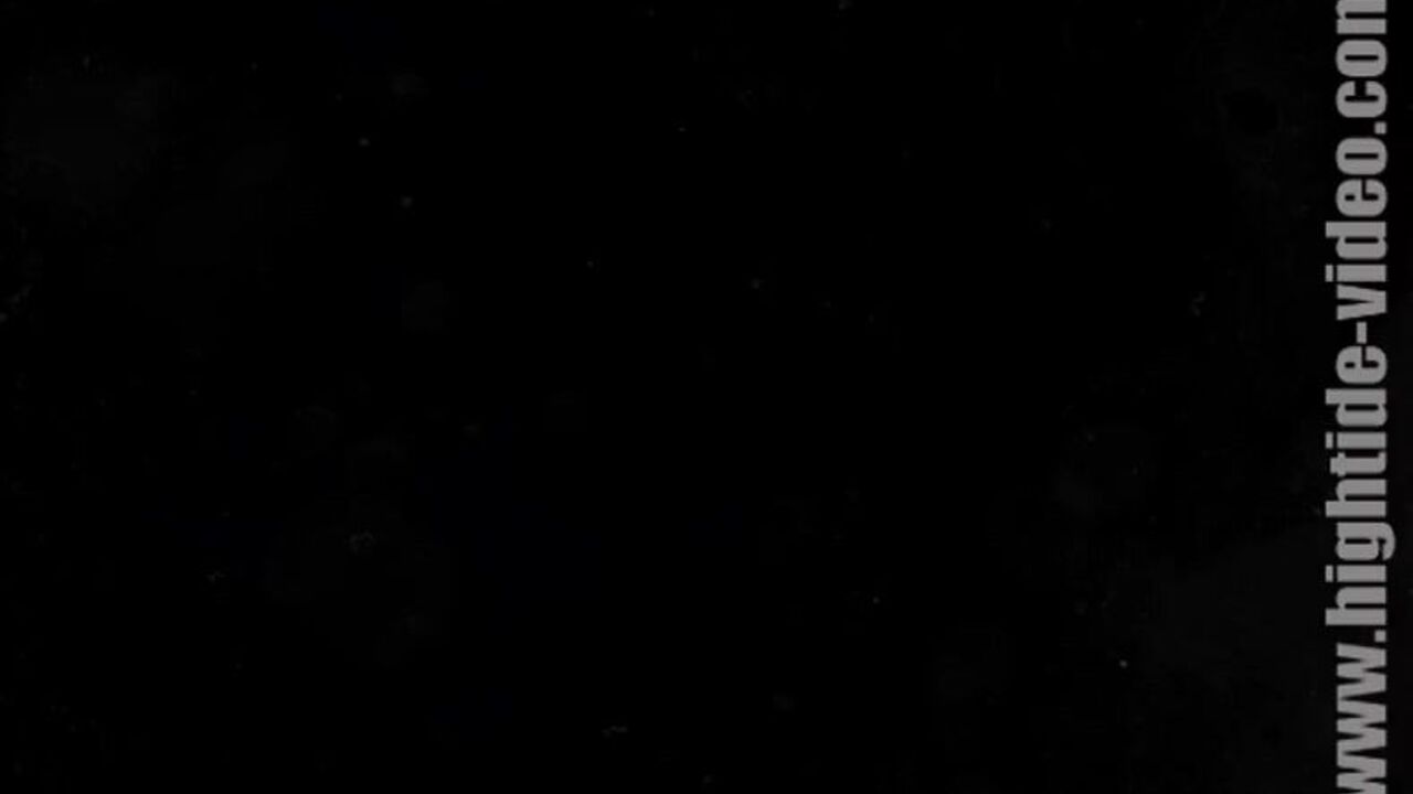 The Next Level: Dirtywife's new release: scat porn with a high-top view