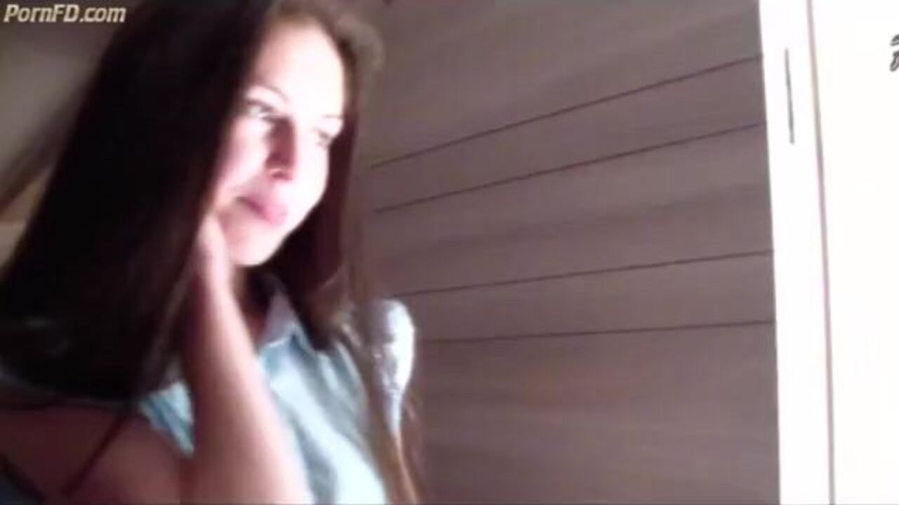 Kinky slave gets toilet trained for your viewing pleasure