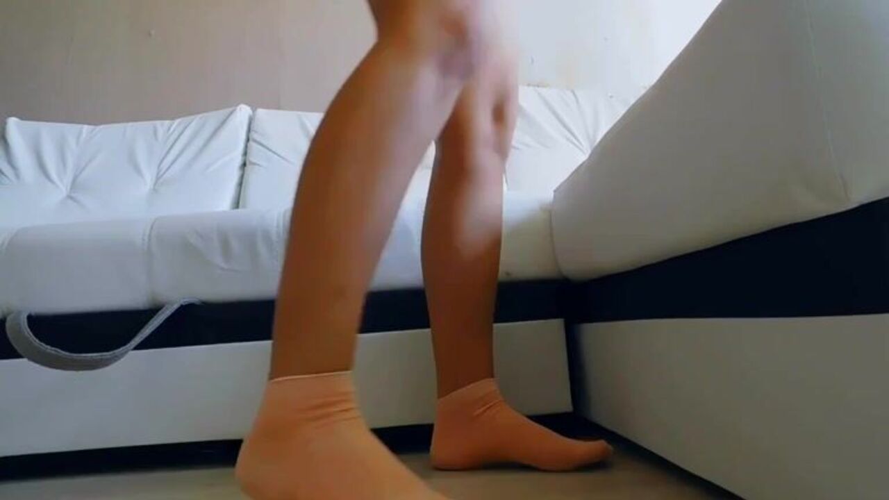 Watch this hot babe get her scat drenched in a nice way in this scat porn video