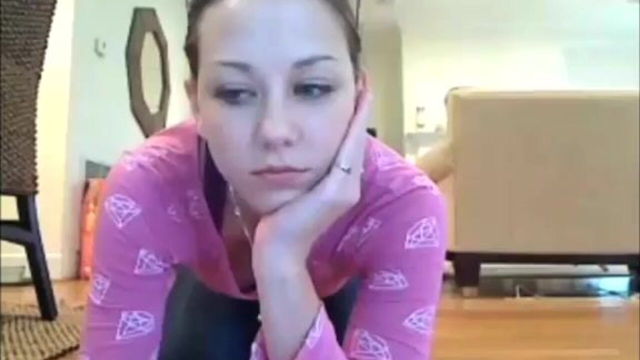 Kinky amateur girl gets drenched in pee and scat during solo play