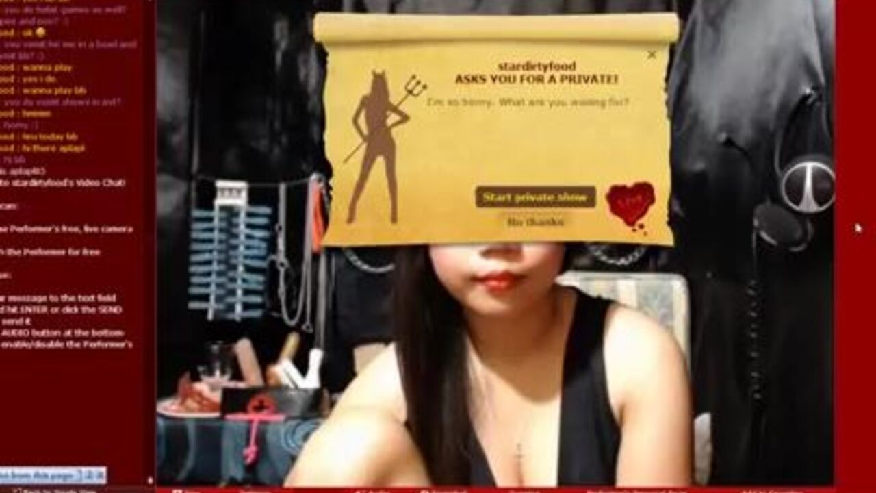 Jasmin, the filthy Asian girl, drinks piss & eats it all in the toilet