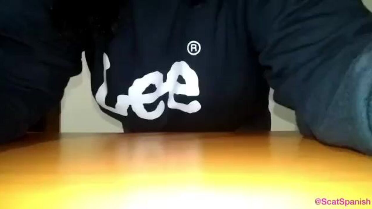 Spanish audio: A filthy scat porn video featuring a slutty scat girl getting too much