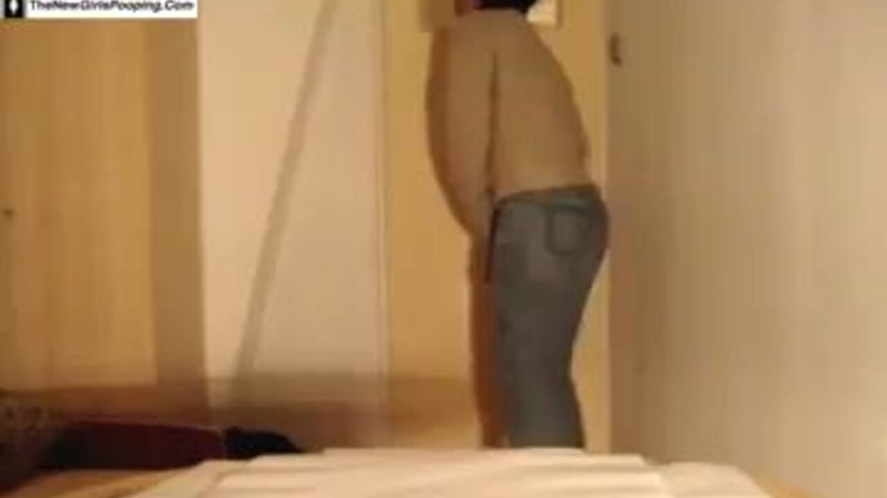 Watch as these filthy sluts get their scat fix in soulagement videos