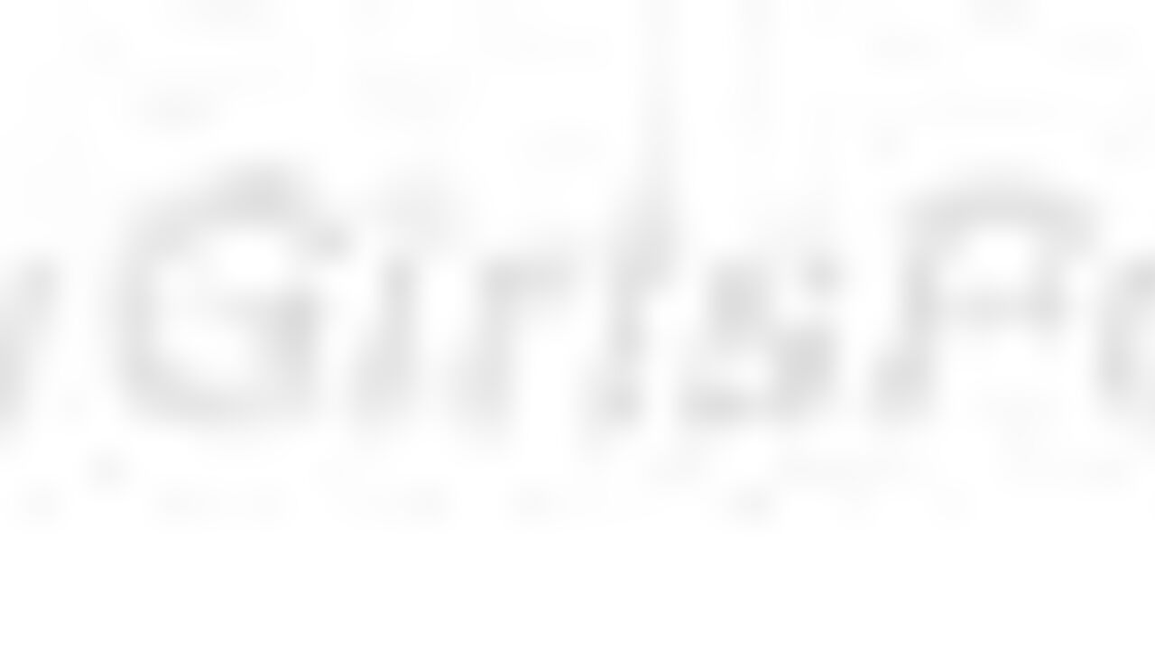 Ms Poop Alot 56 - The scat porn of a slave girl who loves to pooped!