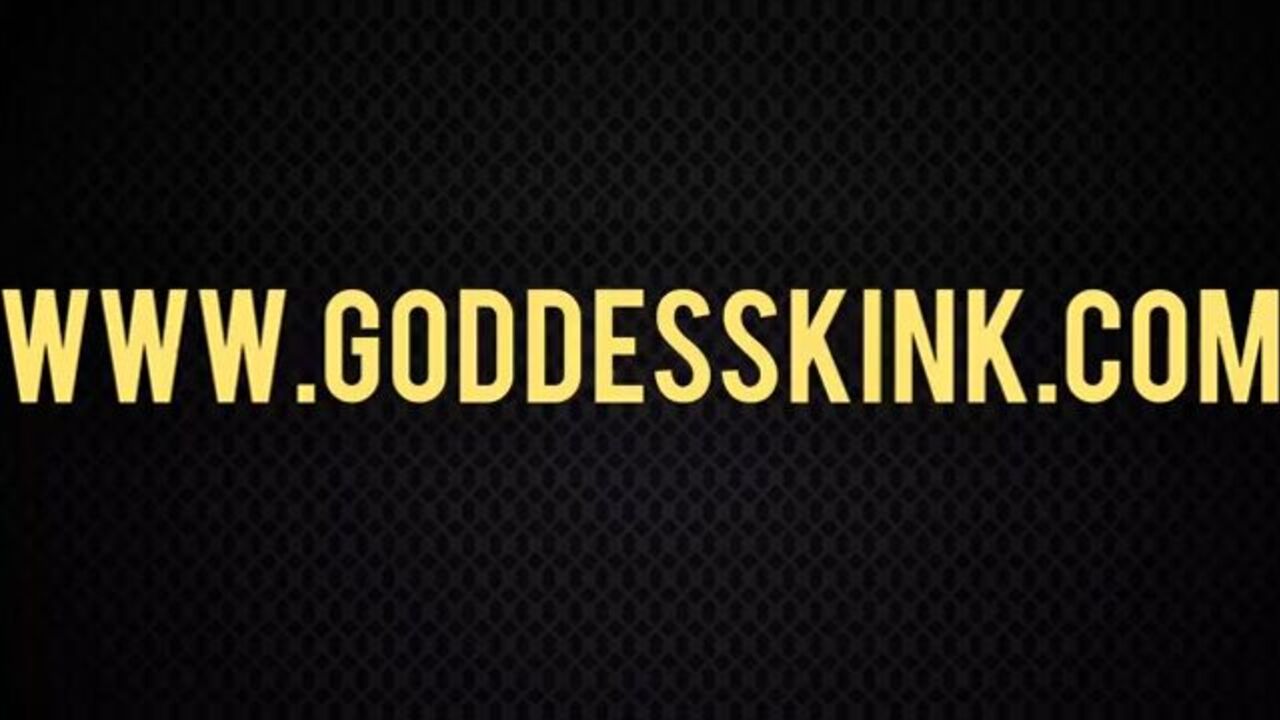 Efro Scat Workout: Peeing, Pooping & Caviar Shitting in the Shower