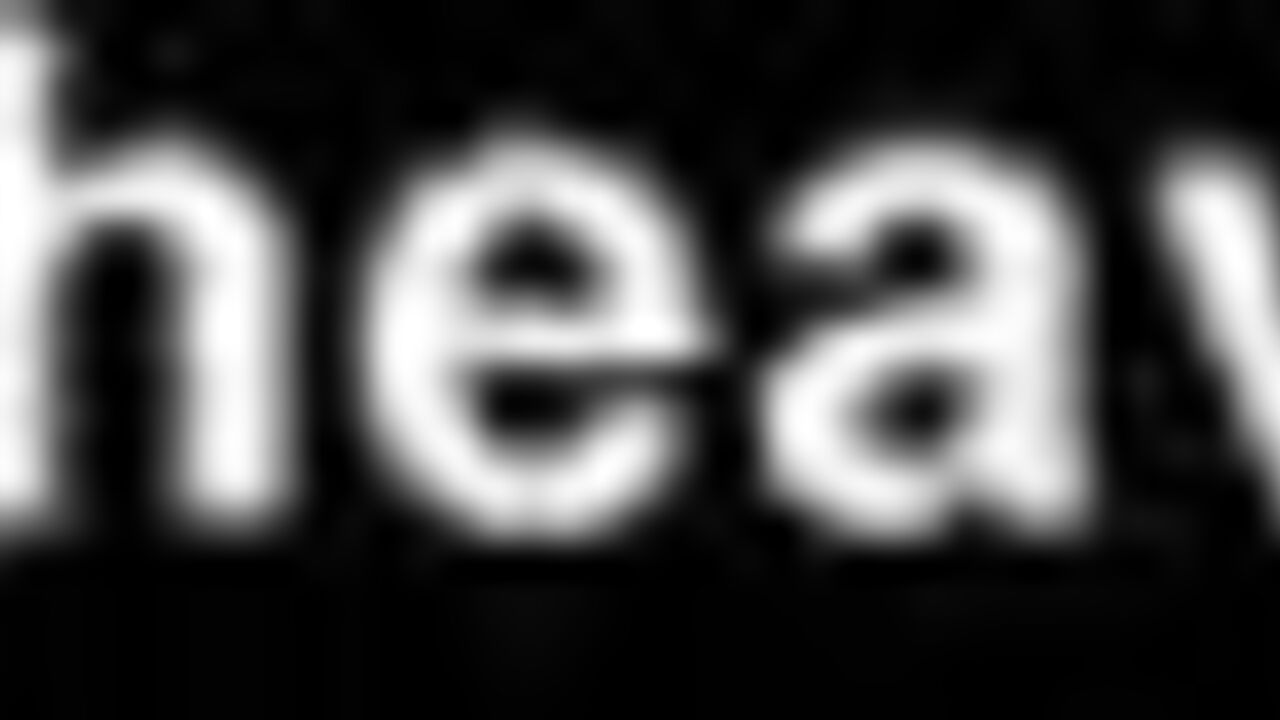 Watch Lezzie, the French slut, get her ass licked on the balcony while pissing and scatting in wild outdoor play