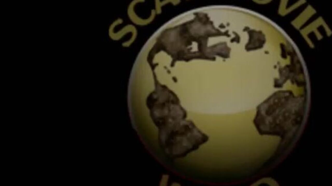 Miss Jane gets her first time scatting and fisting with extreme pleasure