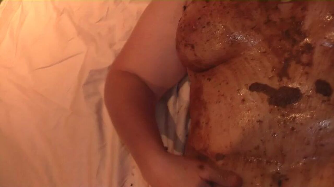 Trimmed up slut gets her filthy ass drilled in a wild scat porn video