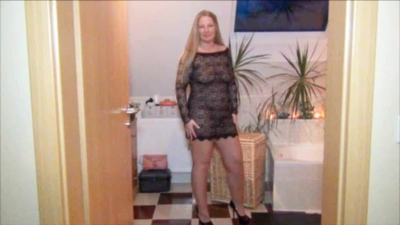 Watch these kinky slaves get their pussies stuffed in this hardcore scat video