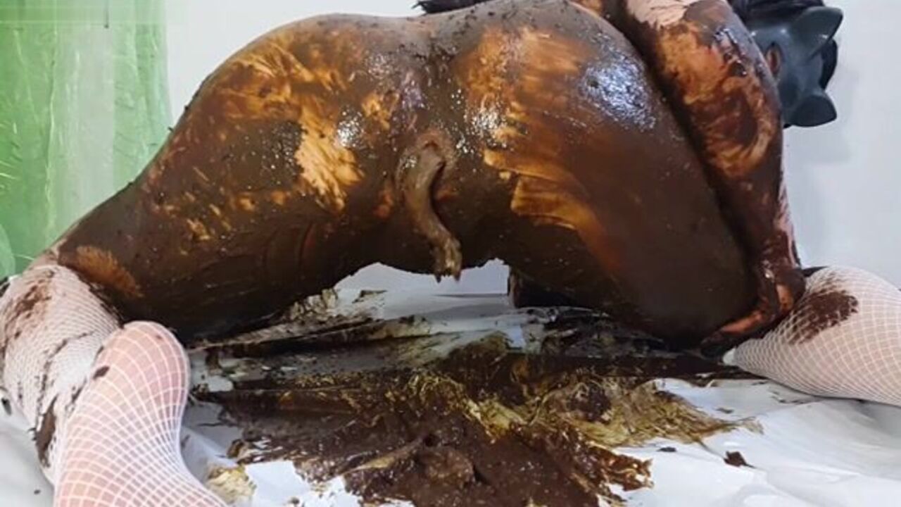 Get off to this filthy scat porn video featuring scat girls and scat porn lovers