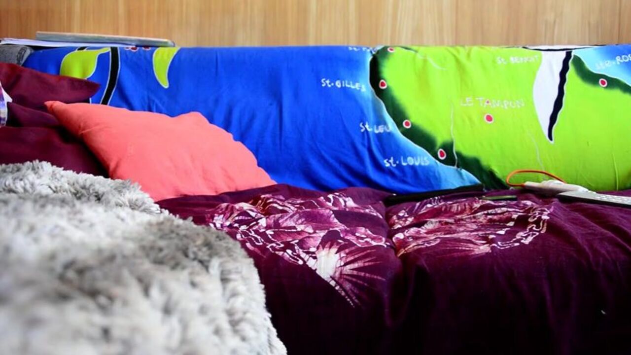 Watch this scat boy get a mouthful of hot piss and jizz