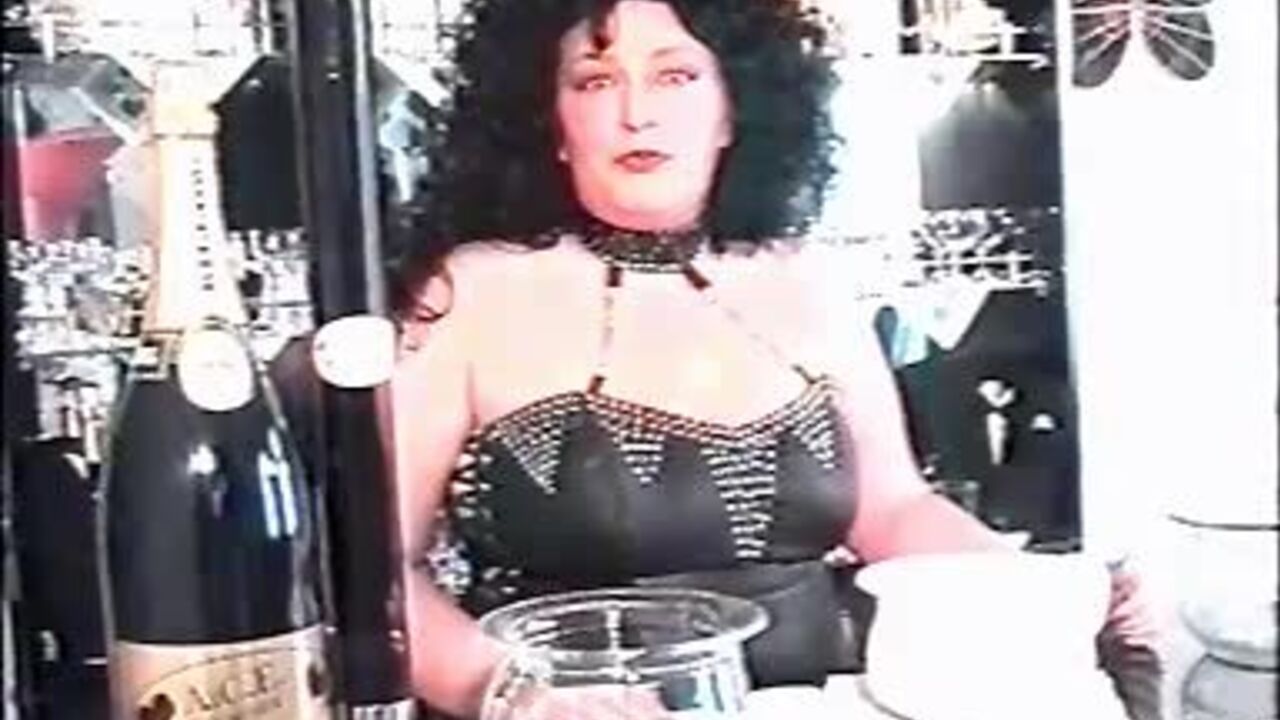 Slave gets her scat filled with hot jizz after dinner