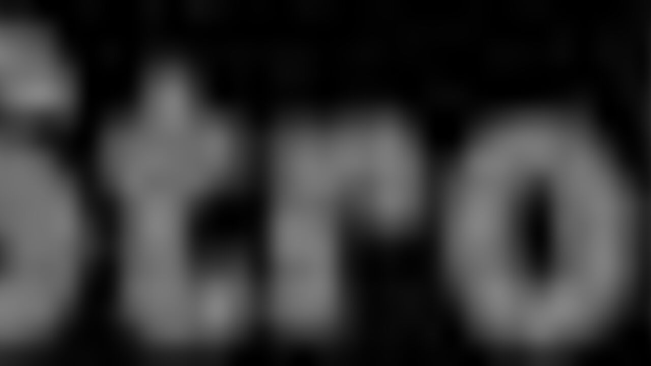 Britney Pee and Domino get wet and wild in a golden shower in a cup