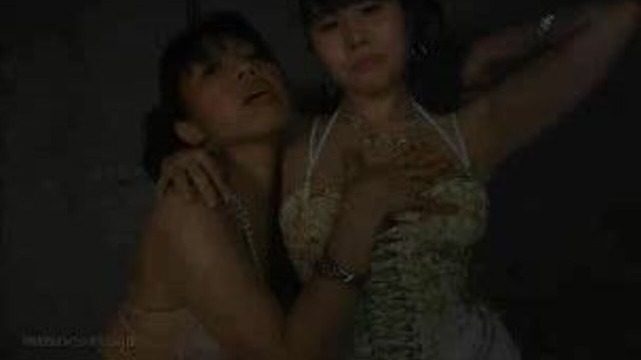 Watch this filthy slut get down and dirty in her scat porn debut!