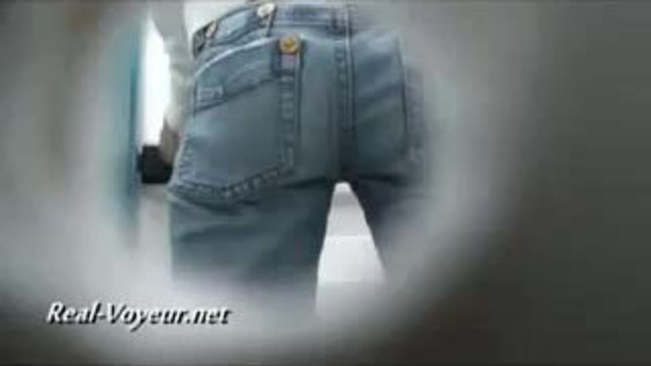 Kinky scat girl craved for a hard pounding in her scat