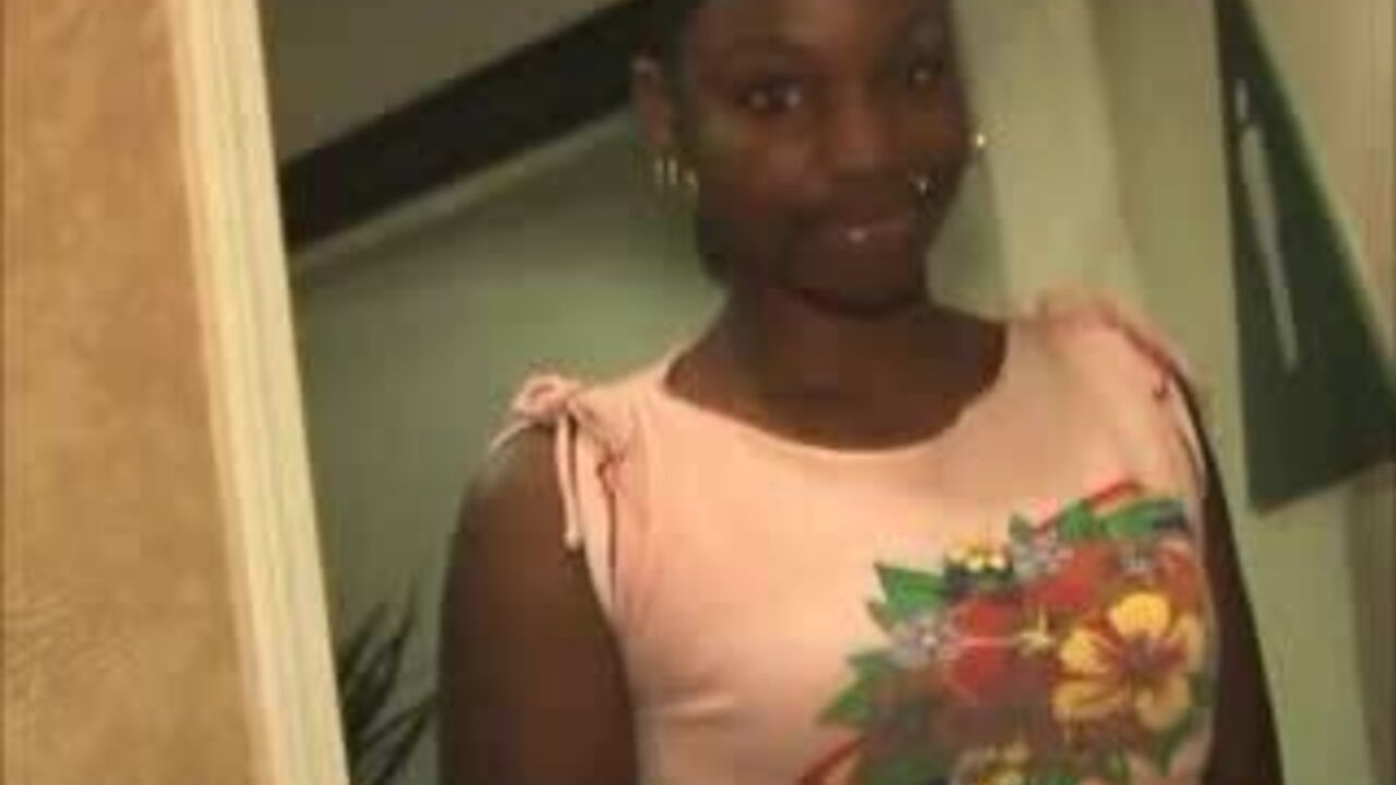 Jazmyn_Shelbee gets her filthy ass drilled in a scat video