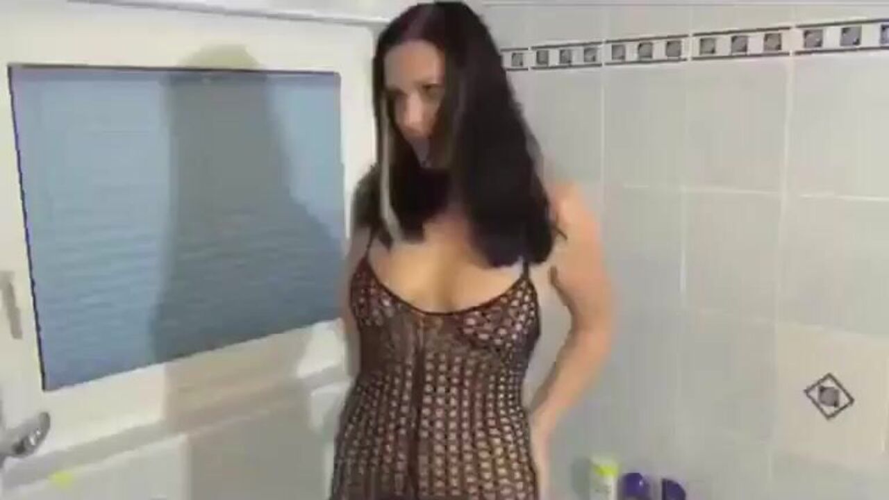 Watch this filthy slut get her pussy pounded and scat in