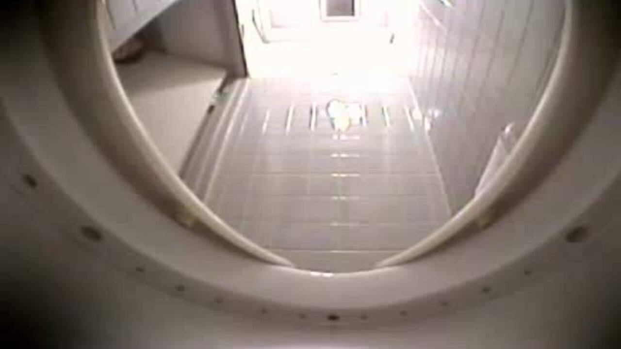 Get back to the train: A wild scat fetish video with a scat slave on the back of a train