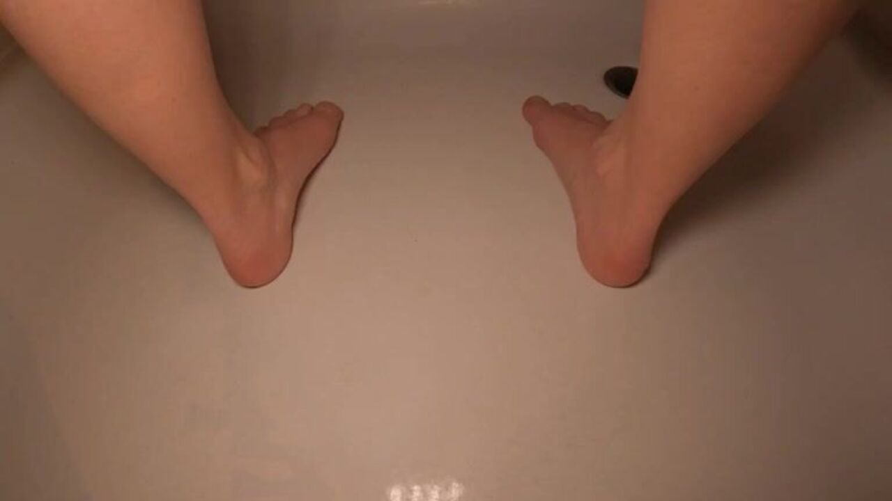 Watch scat porn with these filthy women and their kinky antics