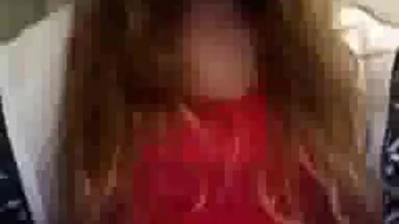 Watch these hot teen sluts tease and pleasure on webcam with their scat bodies