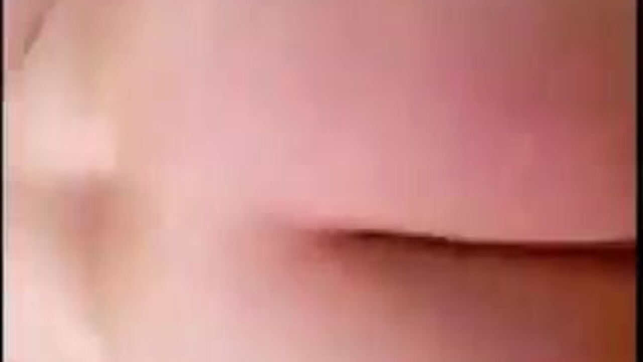 Watch this filthy slut shitting in her own urine, up close and personal!