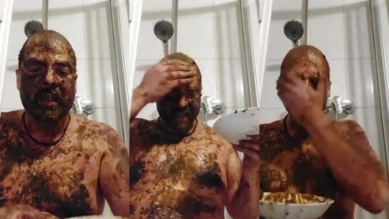 I get my scat covered in thick, sticky goo