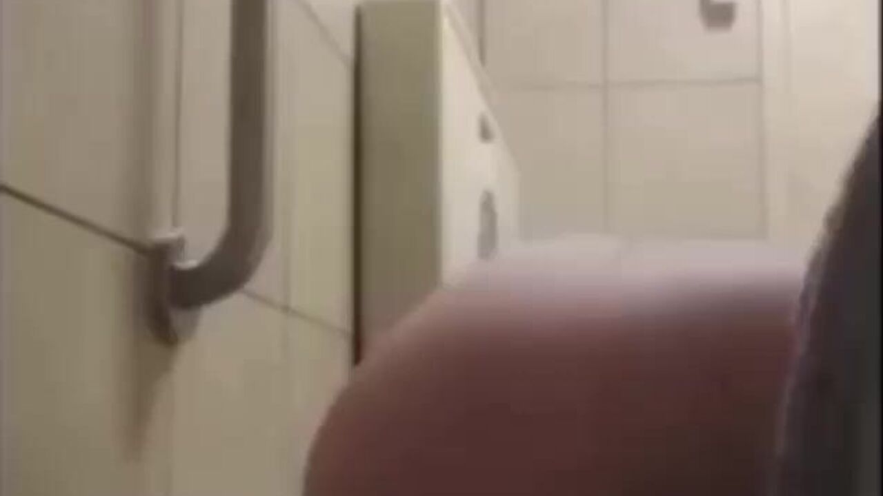 Watch these massive loads of scat and splatters in this compilation!