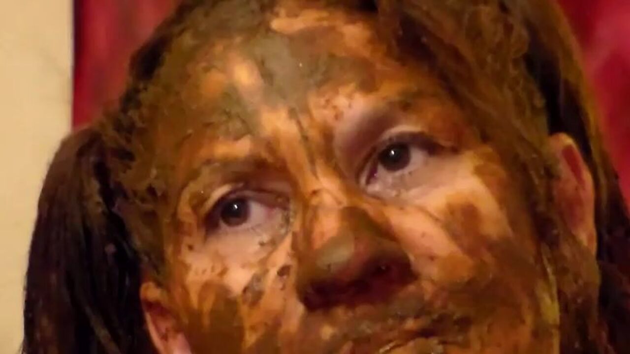 Kinky slave gets her scat wet & ready for a hardcore fuck