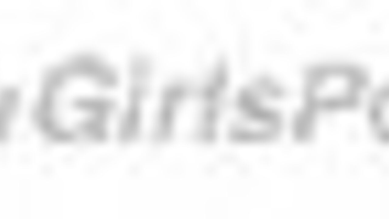 Green scat porn video with scat girl and her filthy ass