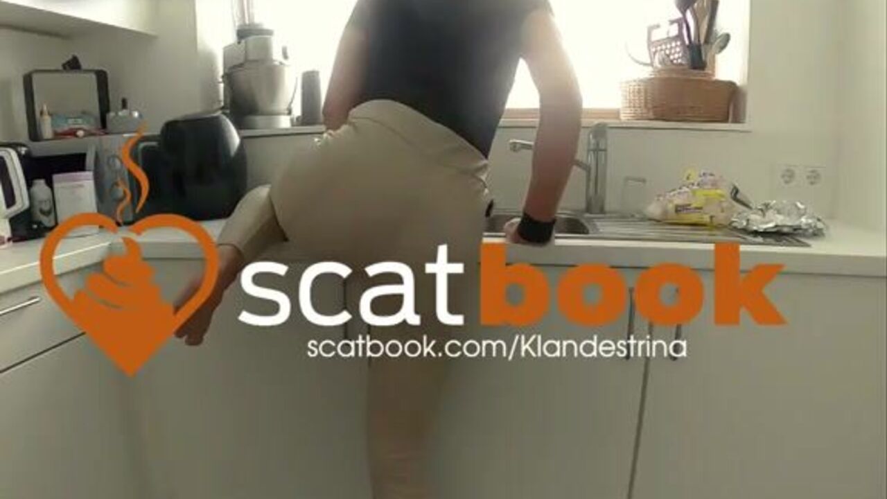 Kuecheneinweihung: A scat porno video with a scatporn girl and her kinky desires