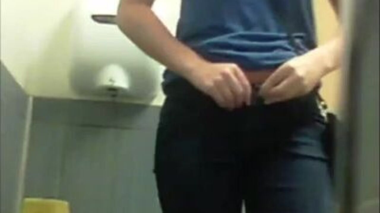 Watch this slim babe get her scat wet and wild in this wild porn video