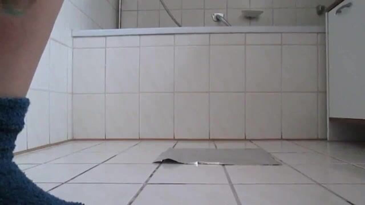 Thick one gets her scat stuffed with juicy jizz