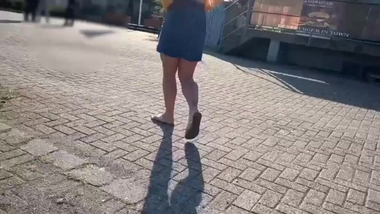 Watch this filthy scat video of a dirty girl getting her filthy needs satisfied in a restaurant