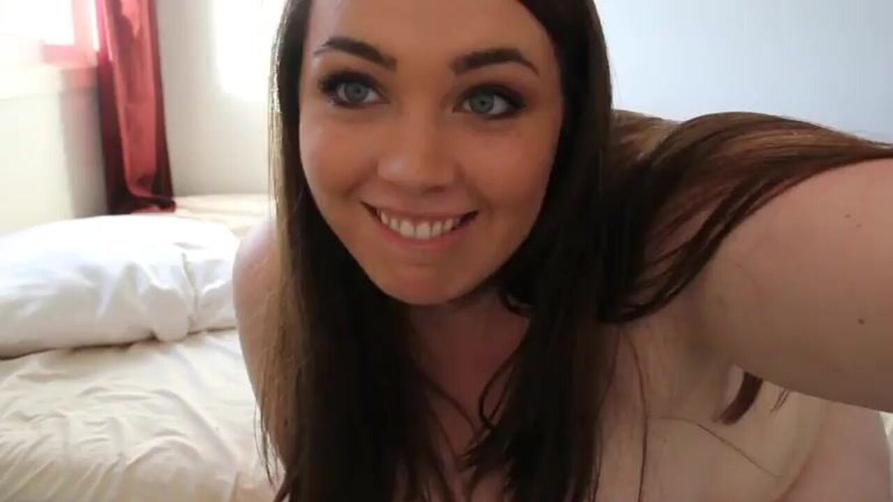 Watch this hot BBW masturbate her massive tits and scat while getting her hot body pounded!