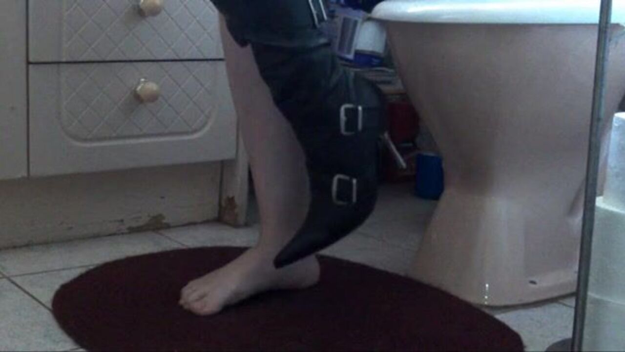 Watch these dirty sluts in black boots get off on scat porn and scat girls