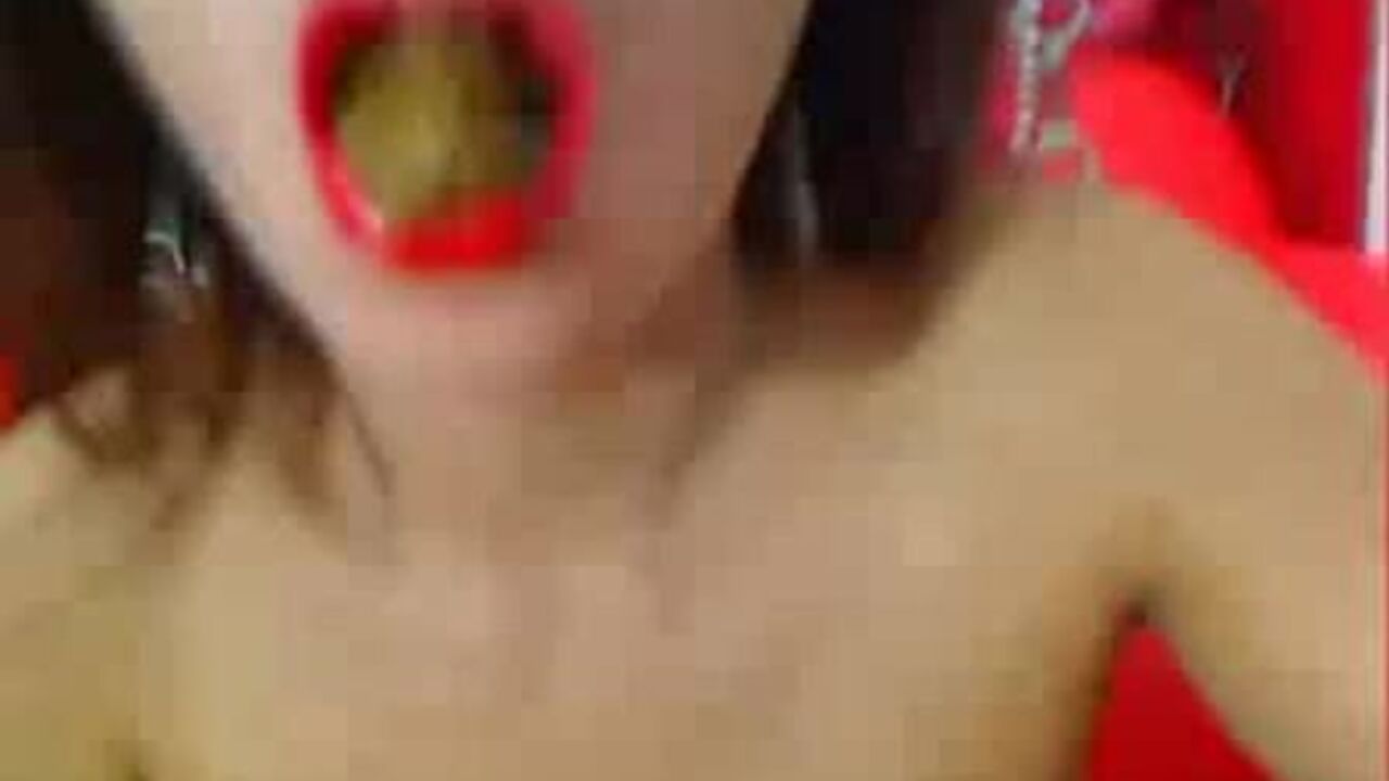 Watch as Cam Girl goes absolutely insane in her scat fetish video!