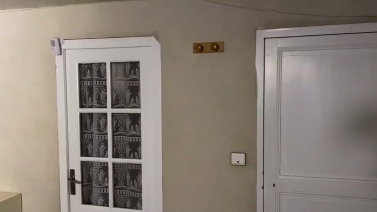 Watch F ATMIMA's toilet slave get fed with her own filthy load