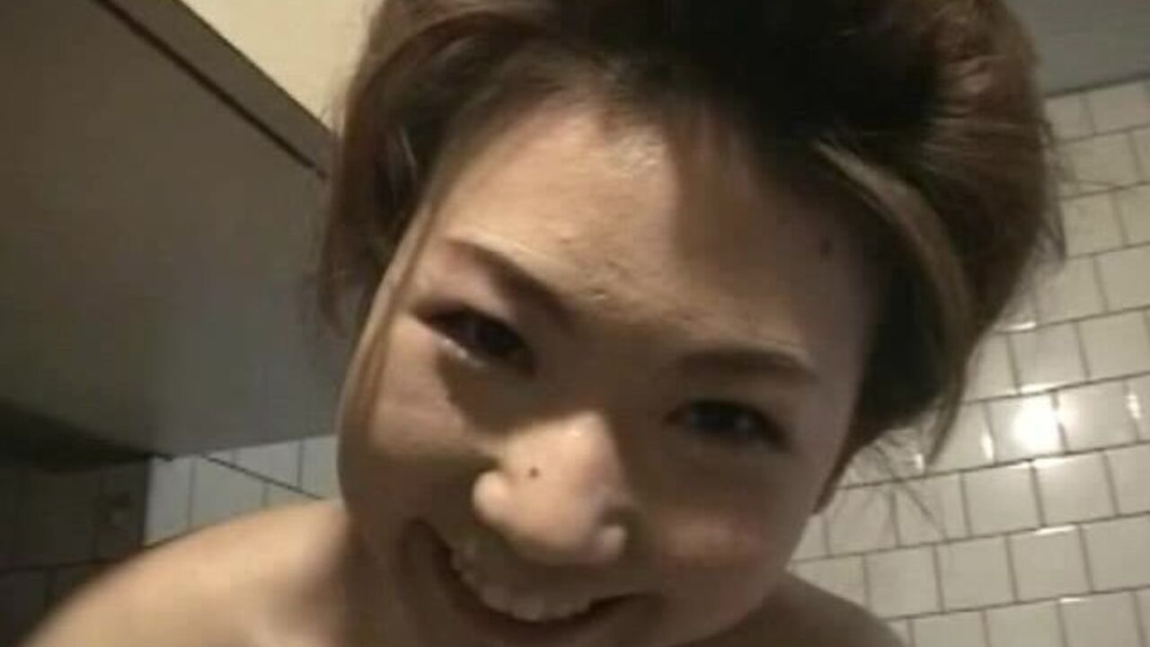 Behind the scenes: Filthy lesbians scat and share their dirty secrets