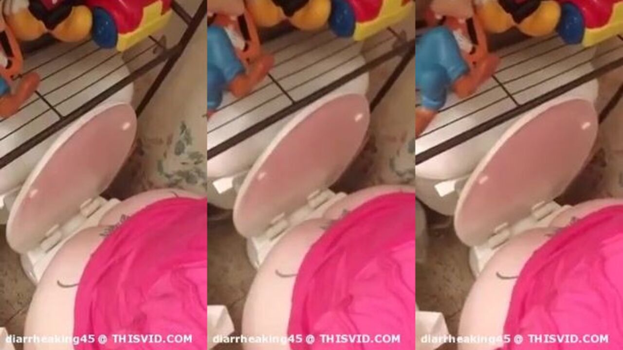 Watch this BBW slave get her scat pounded hard and let out a loud fart