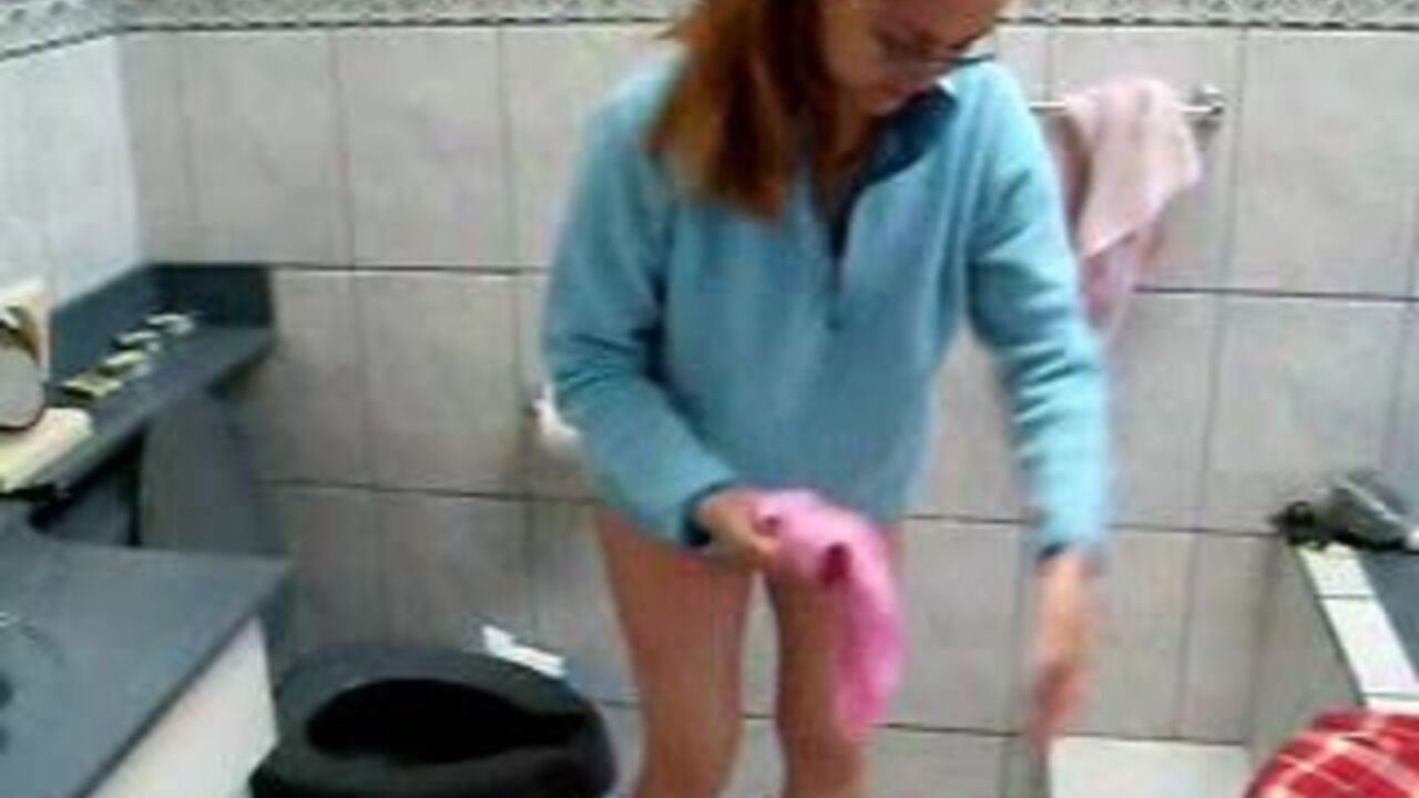 Watch this kinky slut scat and moan in pleasure while getting her pussy pounded